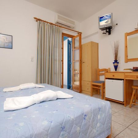 Naxos City Hotel Zeus מראה חיצוני תמונה