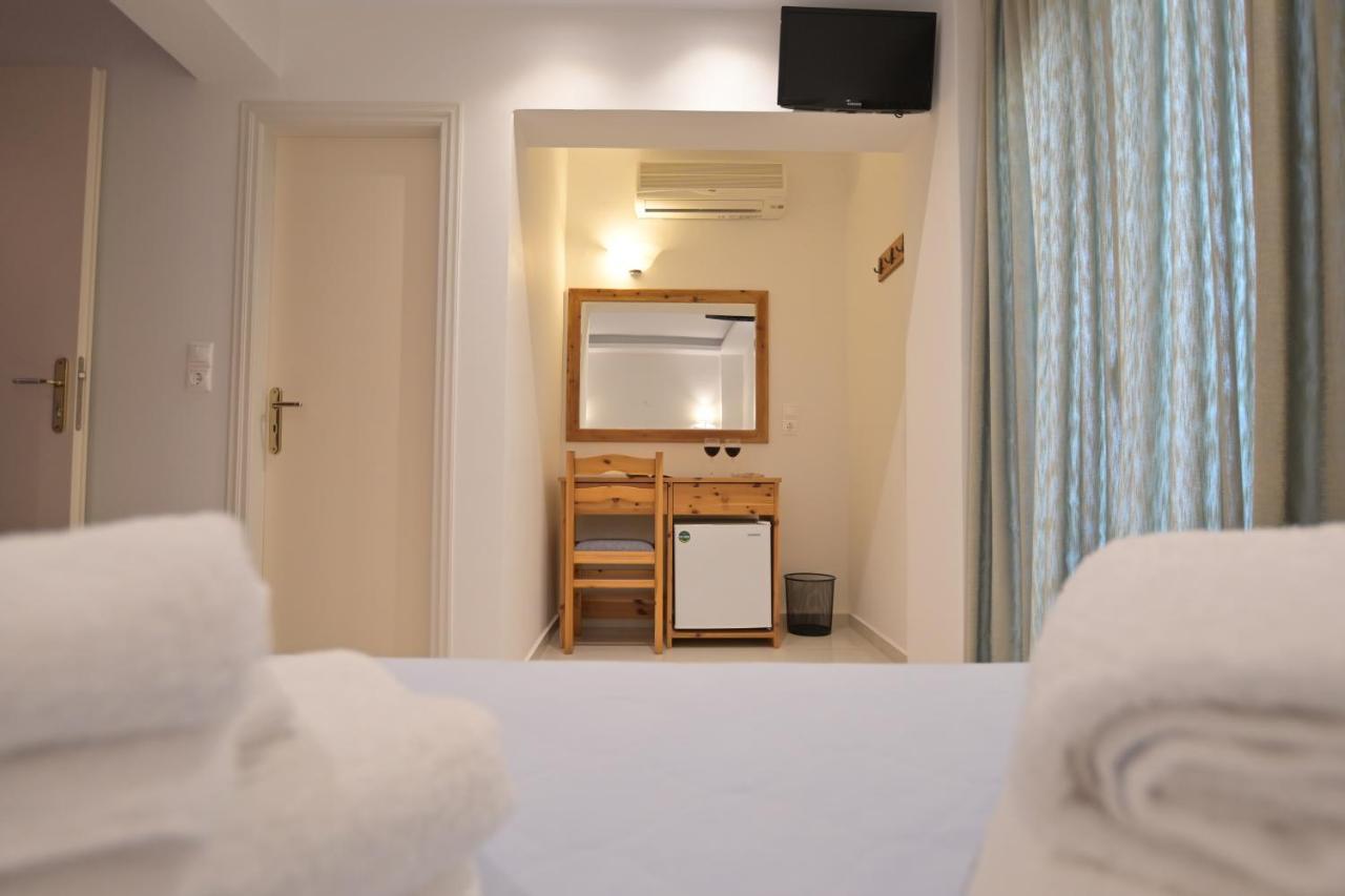 Naxos City Hotel Zeus מראה חיצוני תמונה