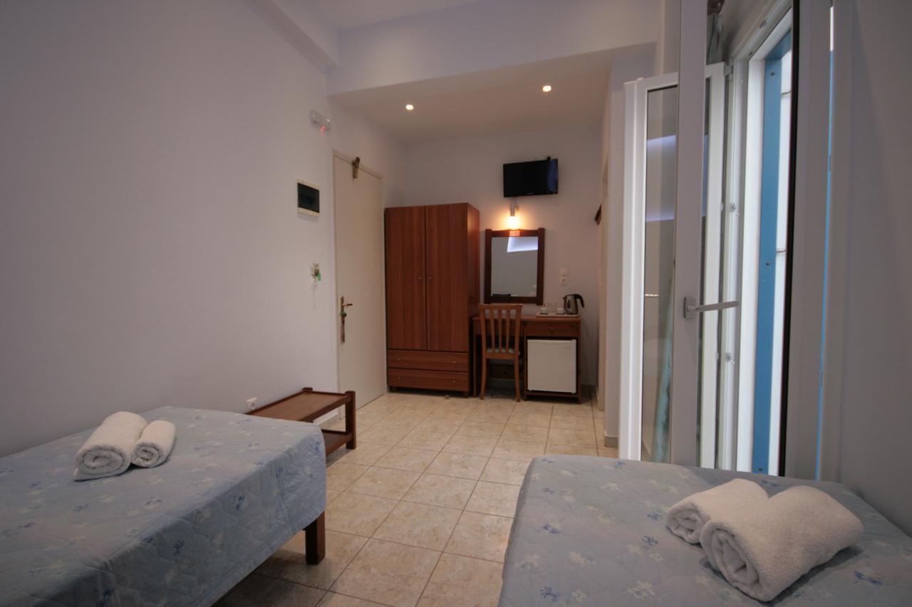 Naxos City Hotel Zeus מראה חיצוני תמונה