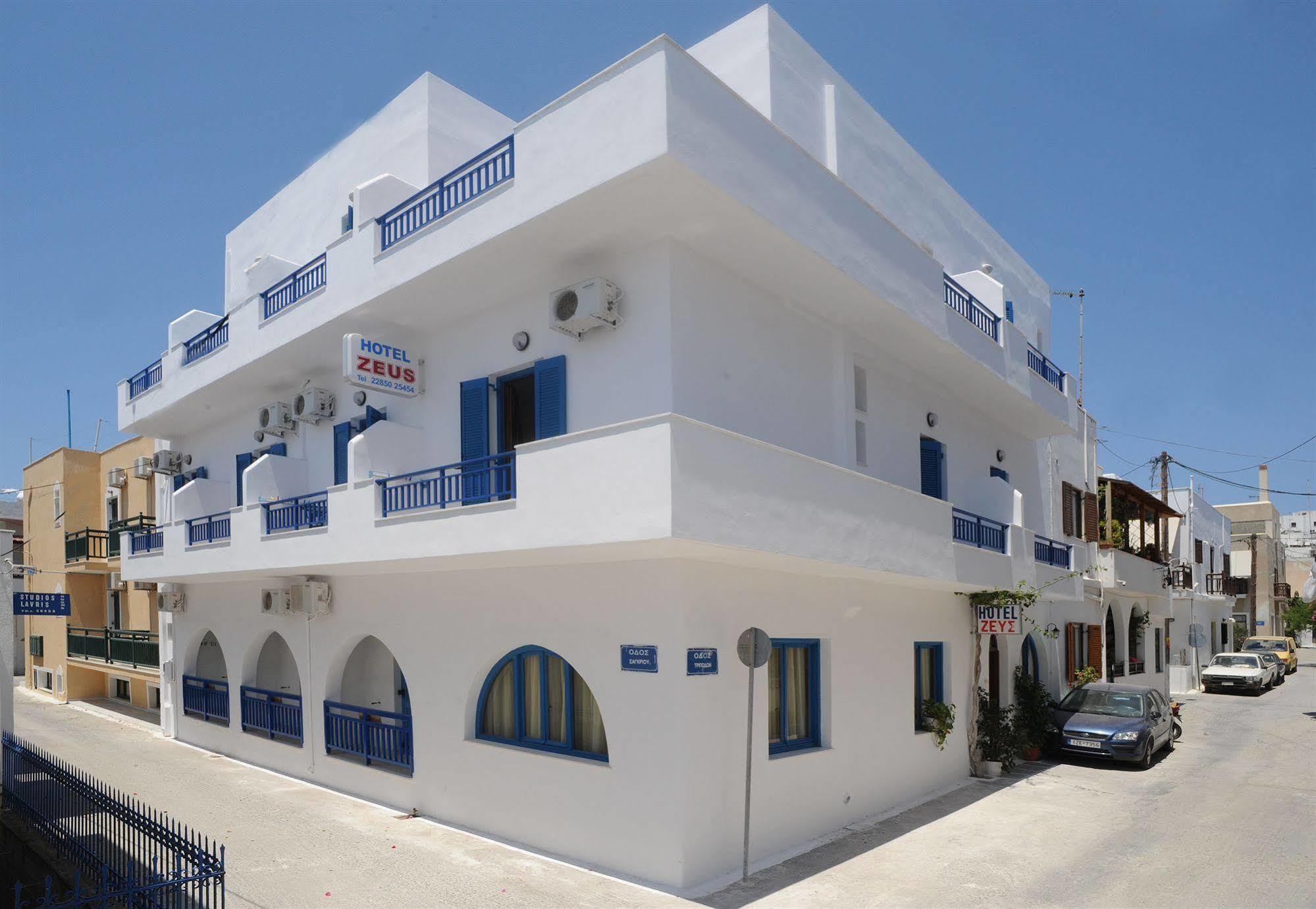 Naxos City Hotel Zeus מראה חיצוני תמונה